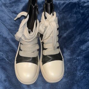 Black/white wedge Boot size 11.5